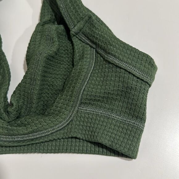 Urban Outfitters Olive Waffle Knit Bralette NWT - Picture 4 of 5